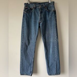 Levi's Straight Leg Jeans - Classic Blue Wash